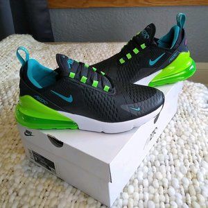 Nike Air Max 270 Black Green Strike Sz 10.5 NEW!